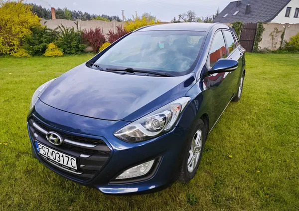 hyundai i30 Hyundai I30 cena 39500 przebieg: 181674, rok produkcji 2017 z Wronki